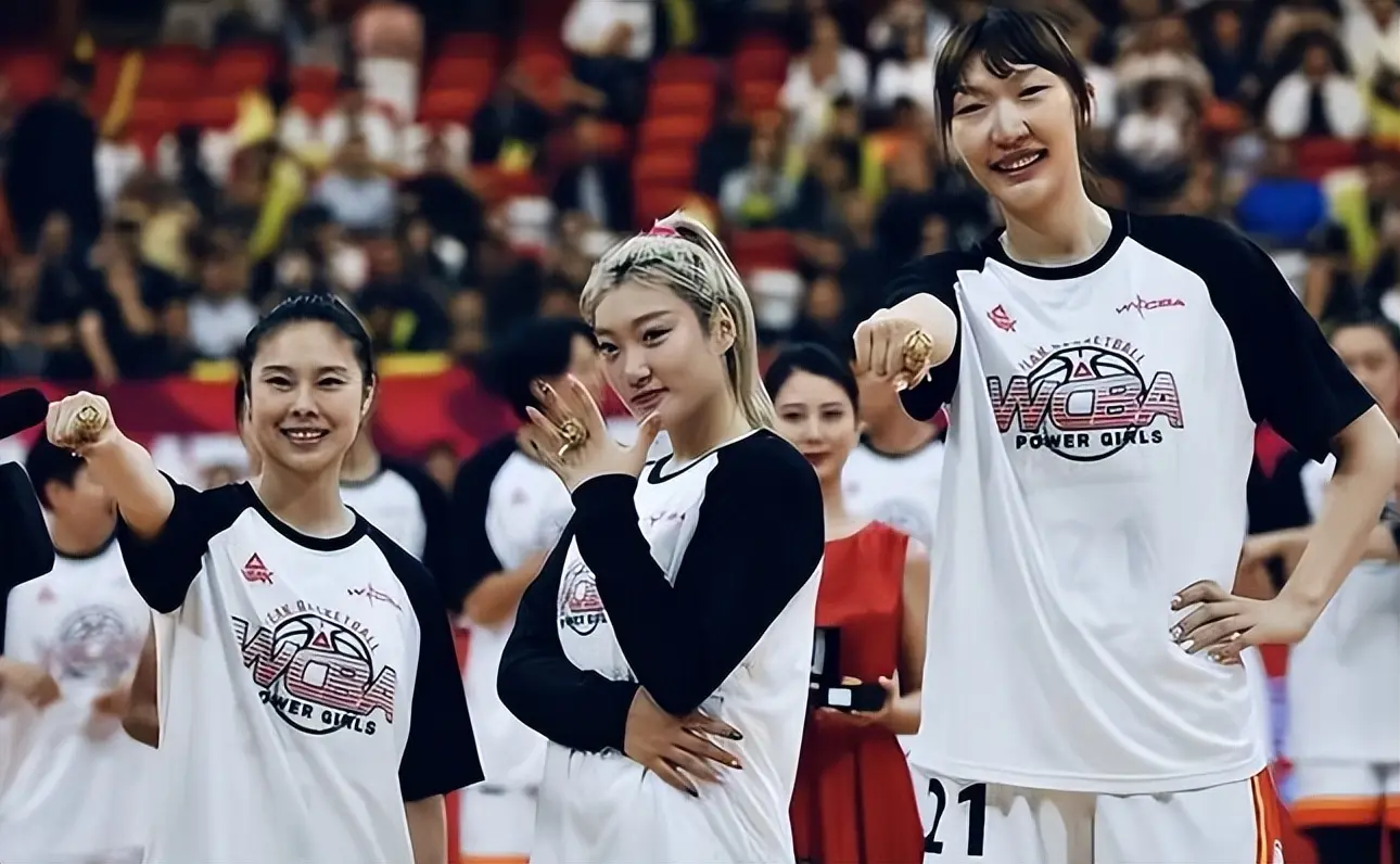 经有大批年, 赛季场均仅, 无霸 经有大批年, 赛季场均仅, 无霸